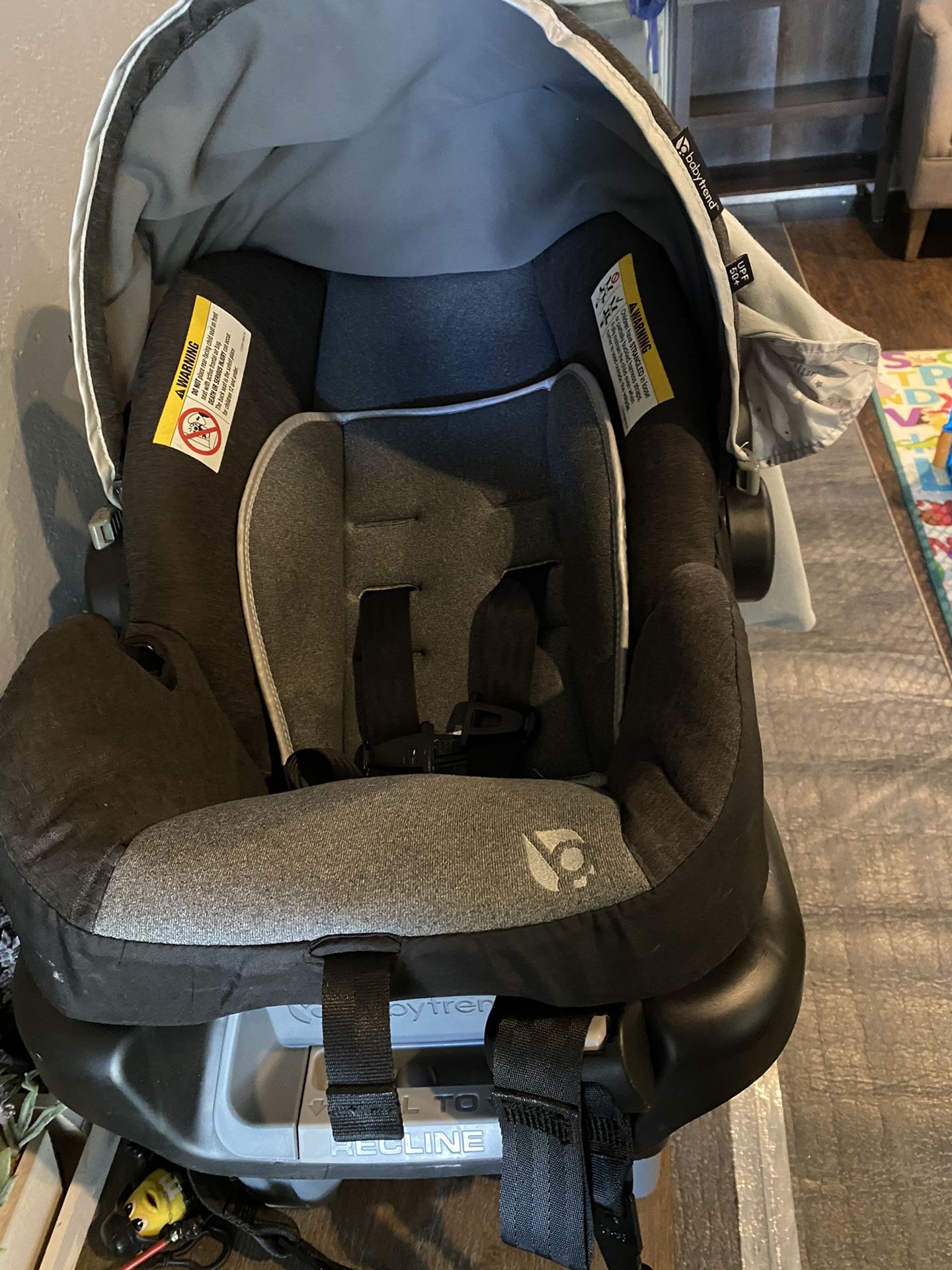 Baby Trend Infant Car seat - Main Image