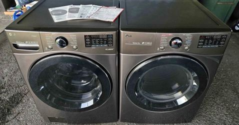 LG Steam Washer and Dryer Set