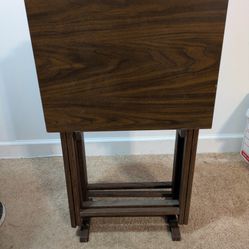 4 TV Trays With Stand.  