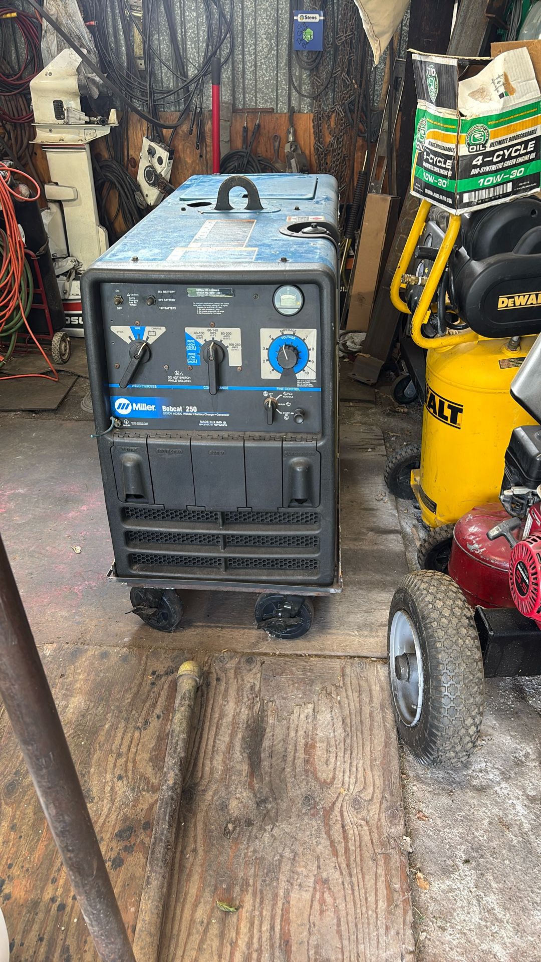Miller Bobcat 250
