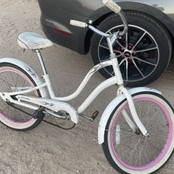 Electra girls 20” beach cruiser 
