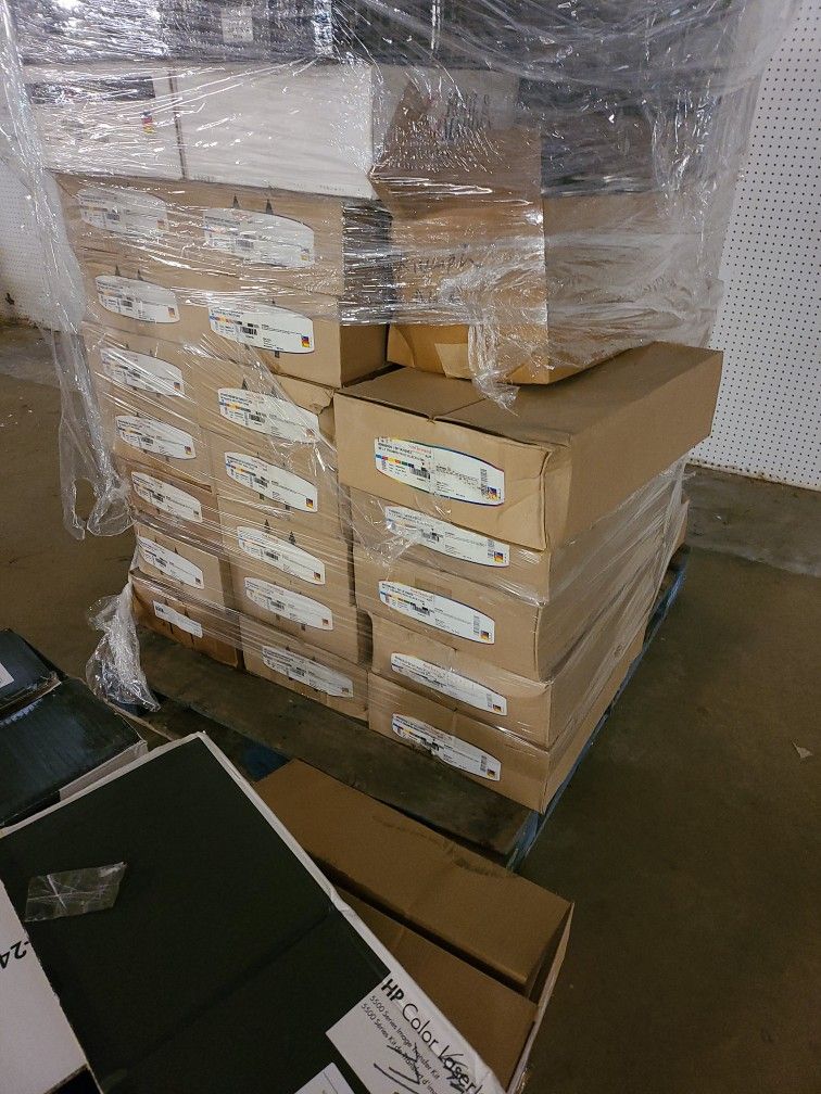 2 Pallets Of 5 Lb Cans Of Printing Ink