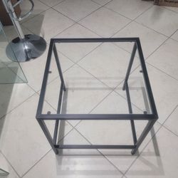 SIDE GLASS COFFEE TABLE!!!