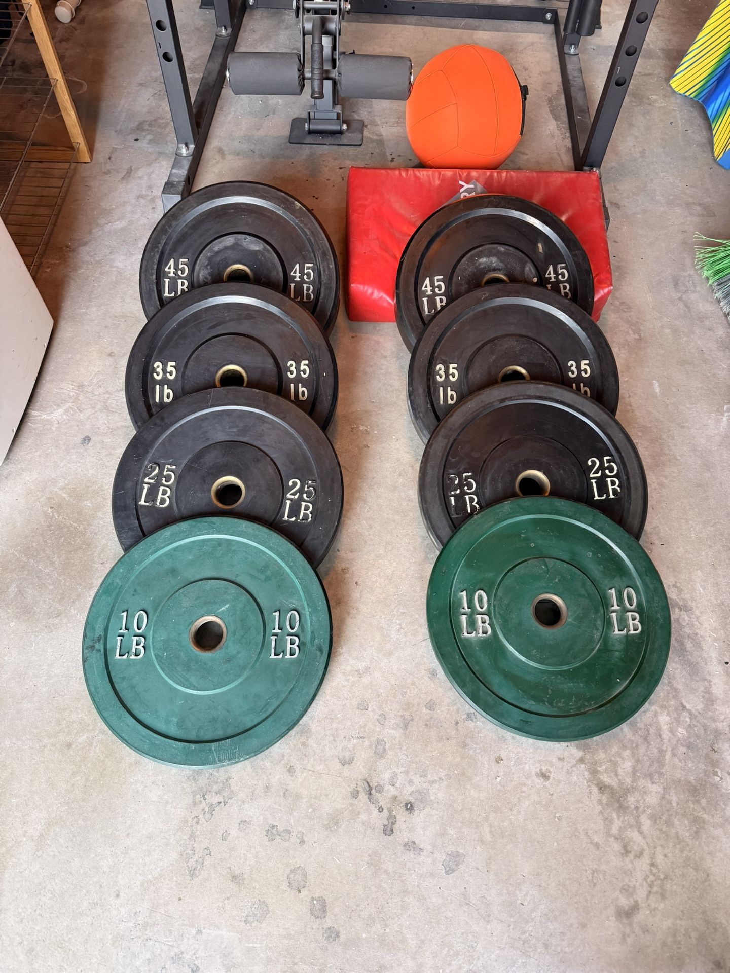 230 Ibs set Bumper Weight Plates and Olympic Barbell