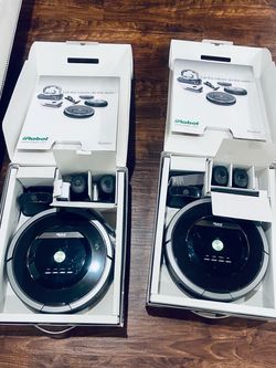 Two iRobot Roomba Robot Vacuum with Accessories