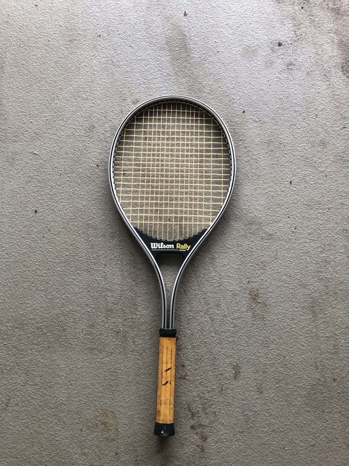 Tennis racket