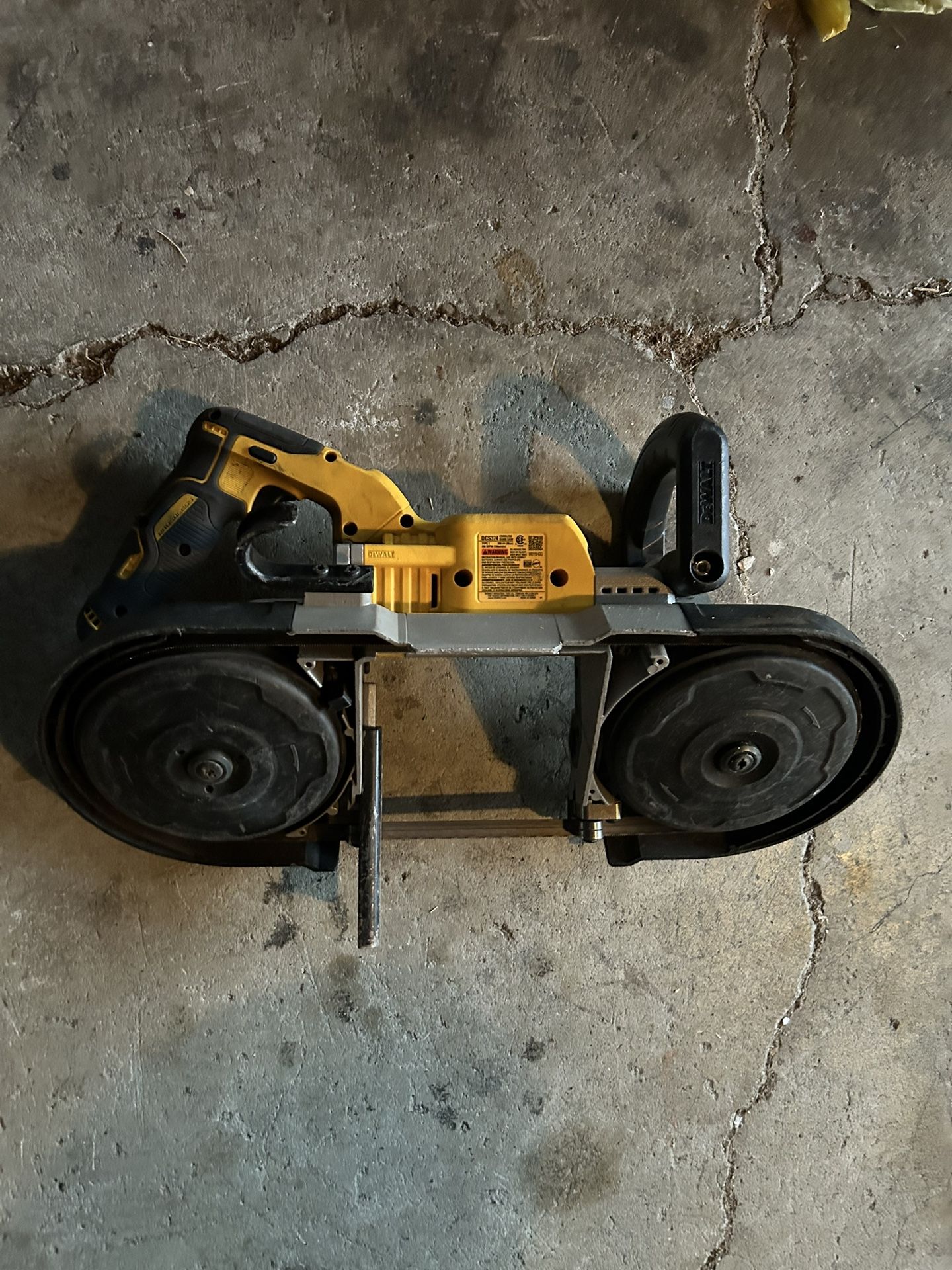 Dewalt Bandsaw 