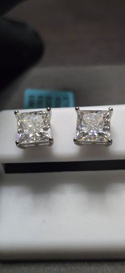 6 ctw moissanite studs set in sterling silver. 925