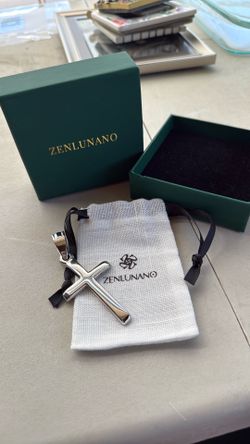Zenluano silvercross necklace pendant