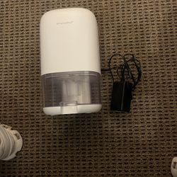 Dehumidifier 