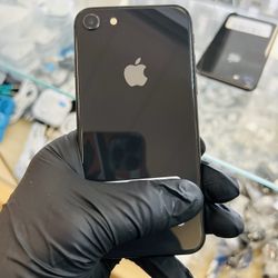 iPhone 8 Unlocked 