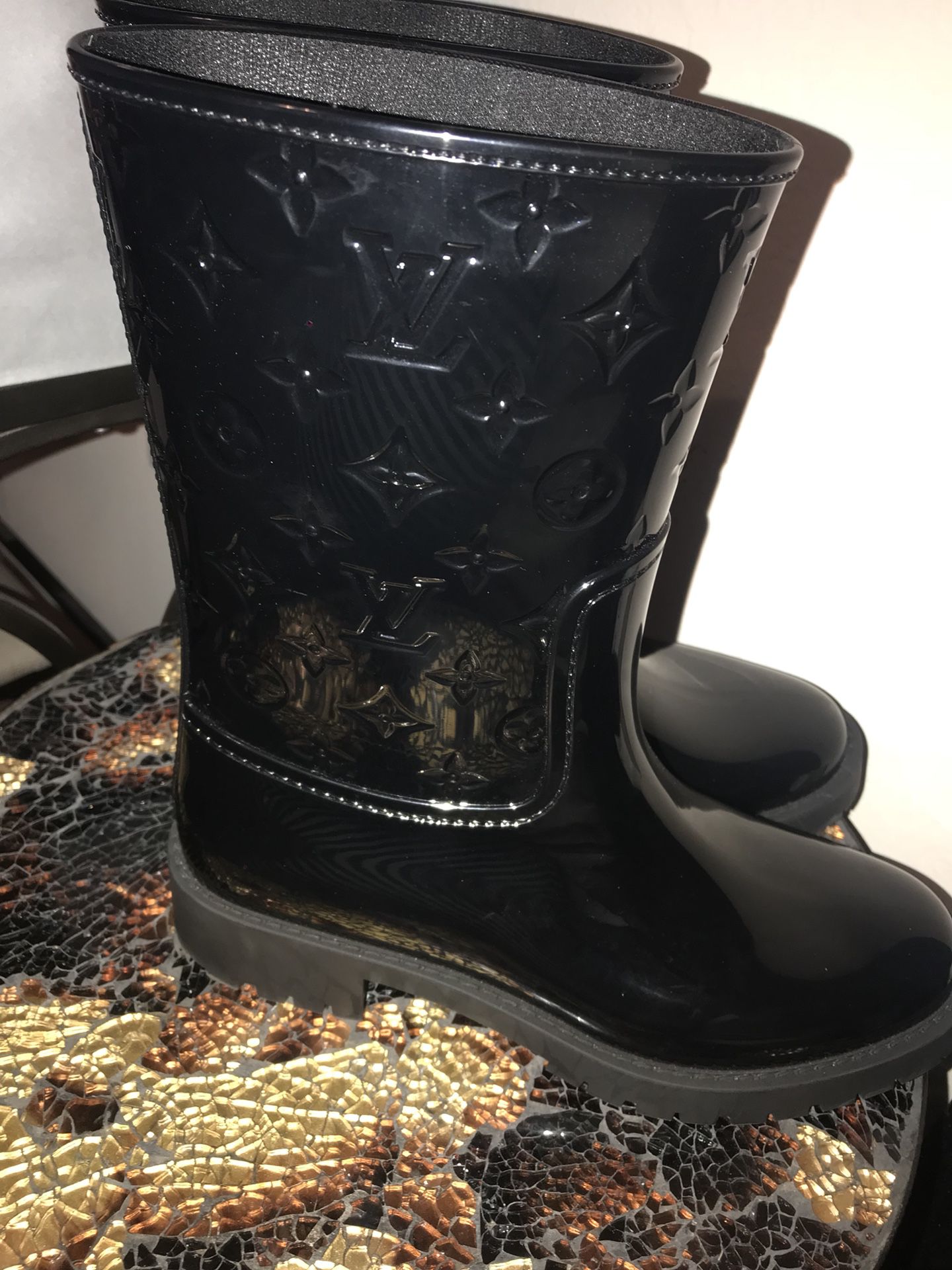 Black Louis Vuitton Rain Boots Size 41(10) for Sale in Orlando, FL