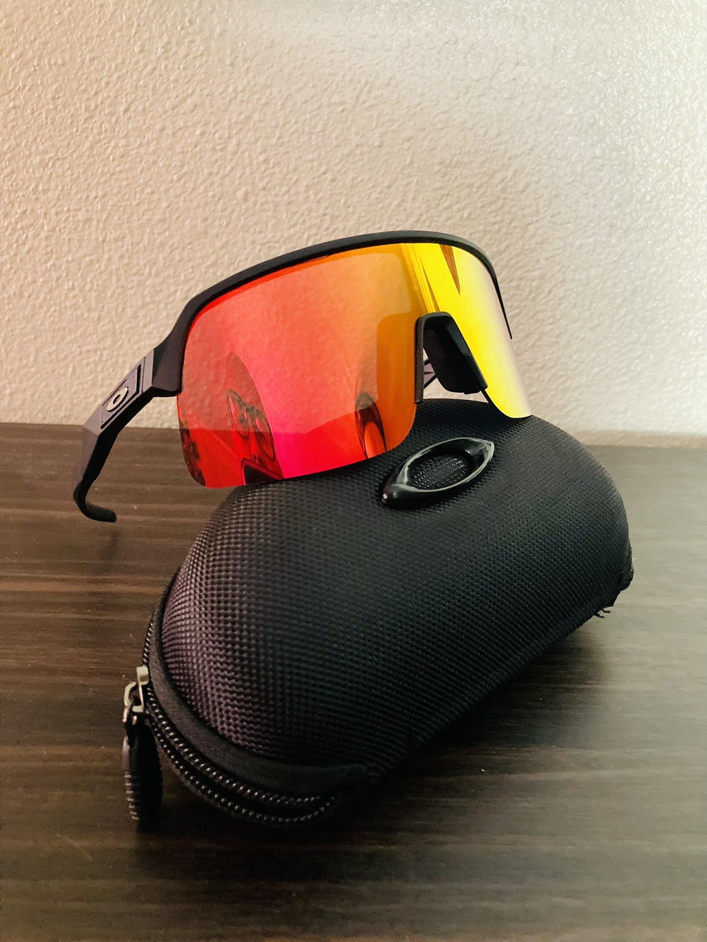 New Oakley Sutro Lite With Changeable Lenses