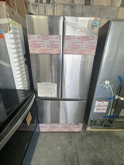 33” Refrigerator Scratch And Dent 