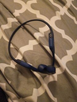Shokz Bluetooth bone conduction