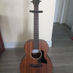 Carlo Robelli Acoustic Guitar w/Bag