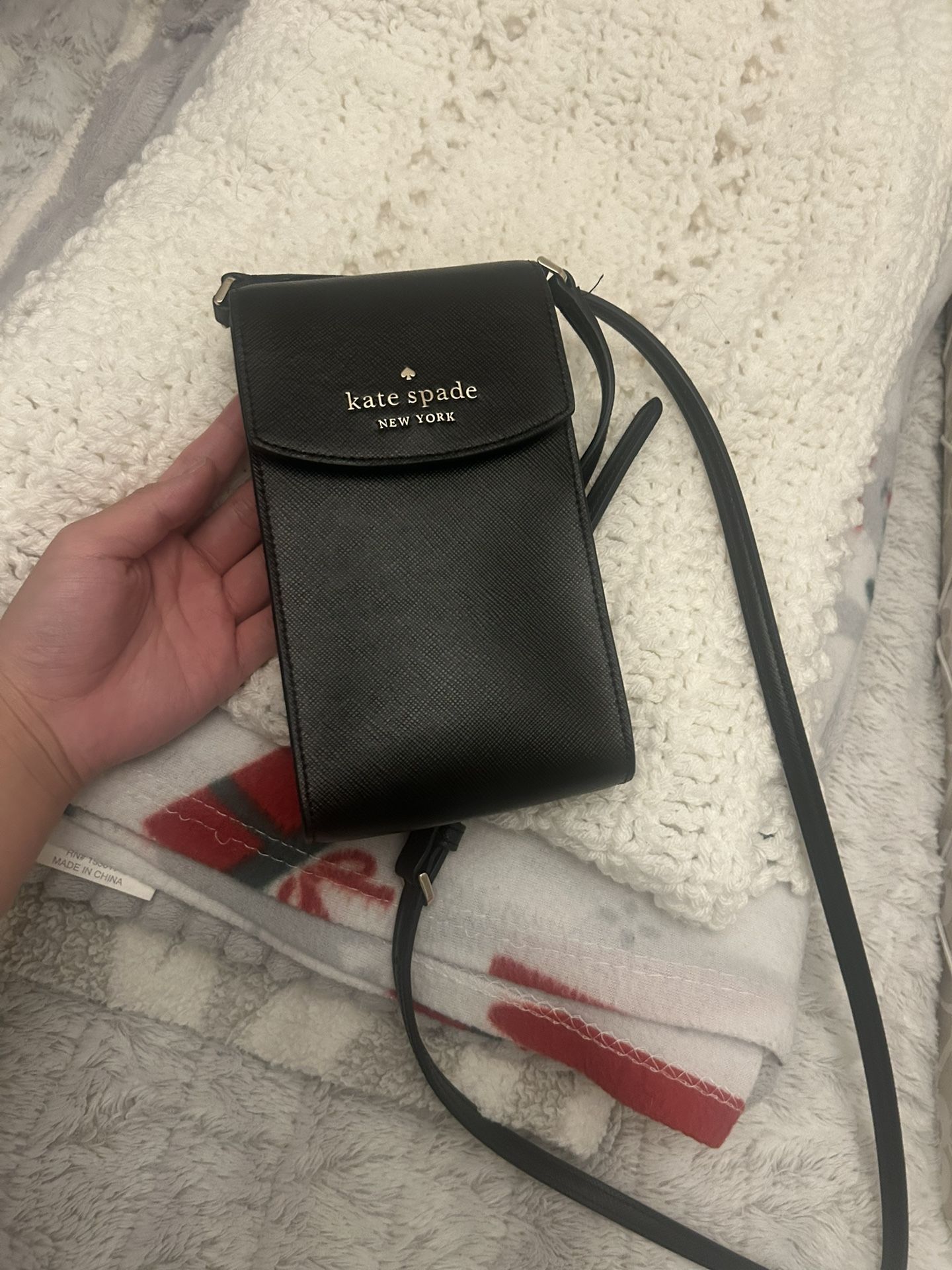 Kate Spade Knott Crossover phone bag