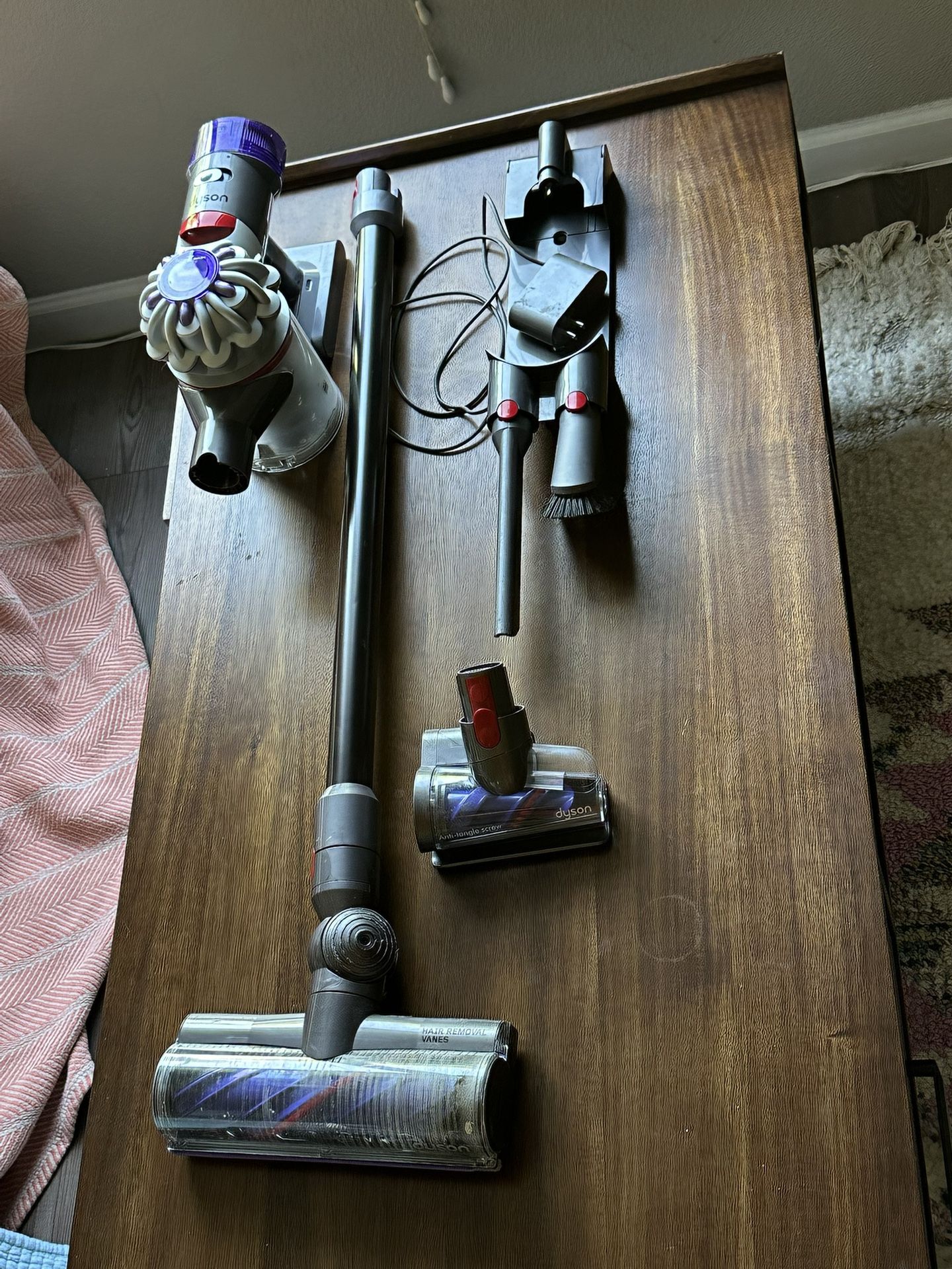 Dyson V8 Plus Cordless Vacuum