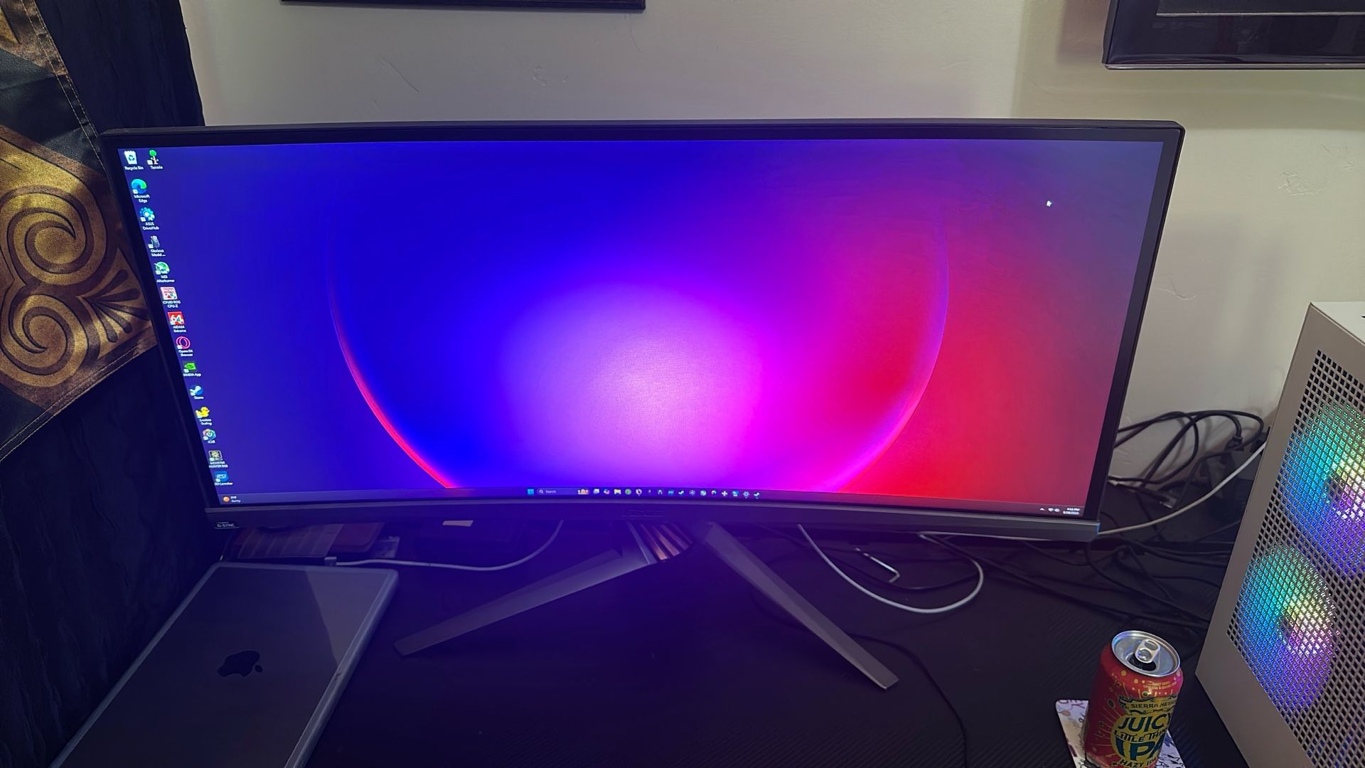 ASUS Rog Pg348 34” Curved Monitor 100hz Send Me An Offer!