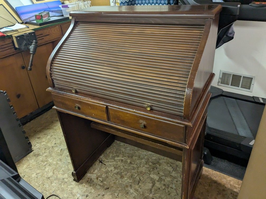 Roll Top Desk