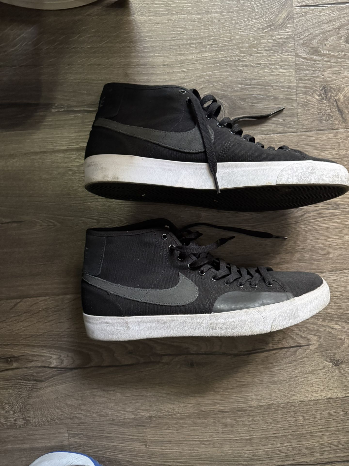 Nike Shoes Size 11