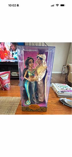 Disney Fairytale Designer Jasmine & Aladdin