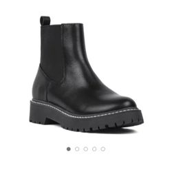 DV By Dolce Vita Ladies Chelsea Boots Size 7,8, Available 