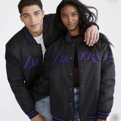 Los Angeles Lakers Bomber Jacket Size XL New