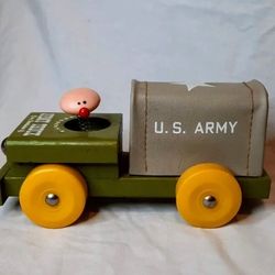 1950s Strombecker's Eggbert (ARMY) vintage toys