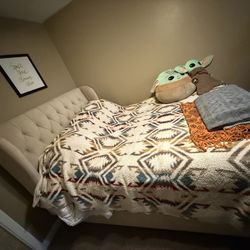 Queen Bed, Box Spring, Bed Frame