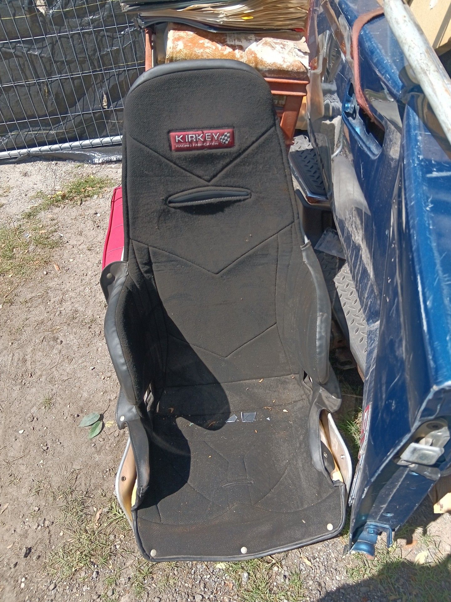 Racing seat