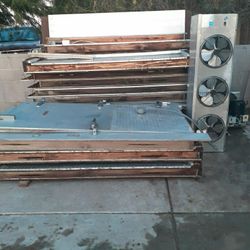 Walking cooler complete 8x10 ready to insttaled