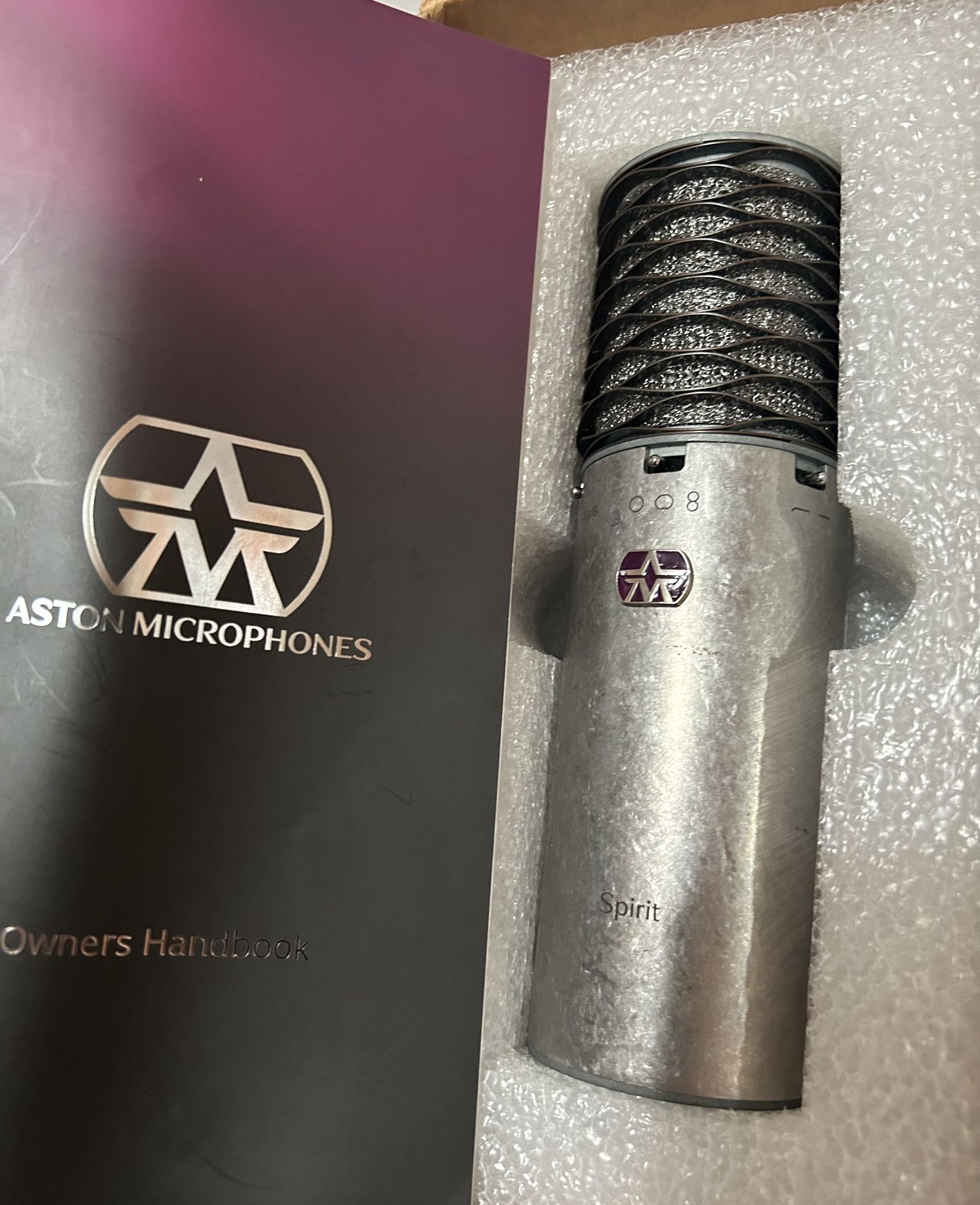Aston Microphone 