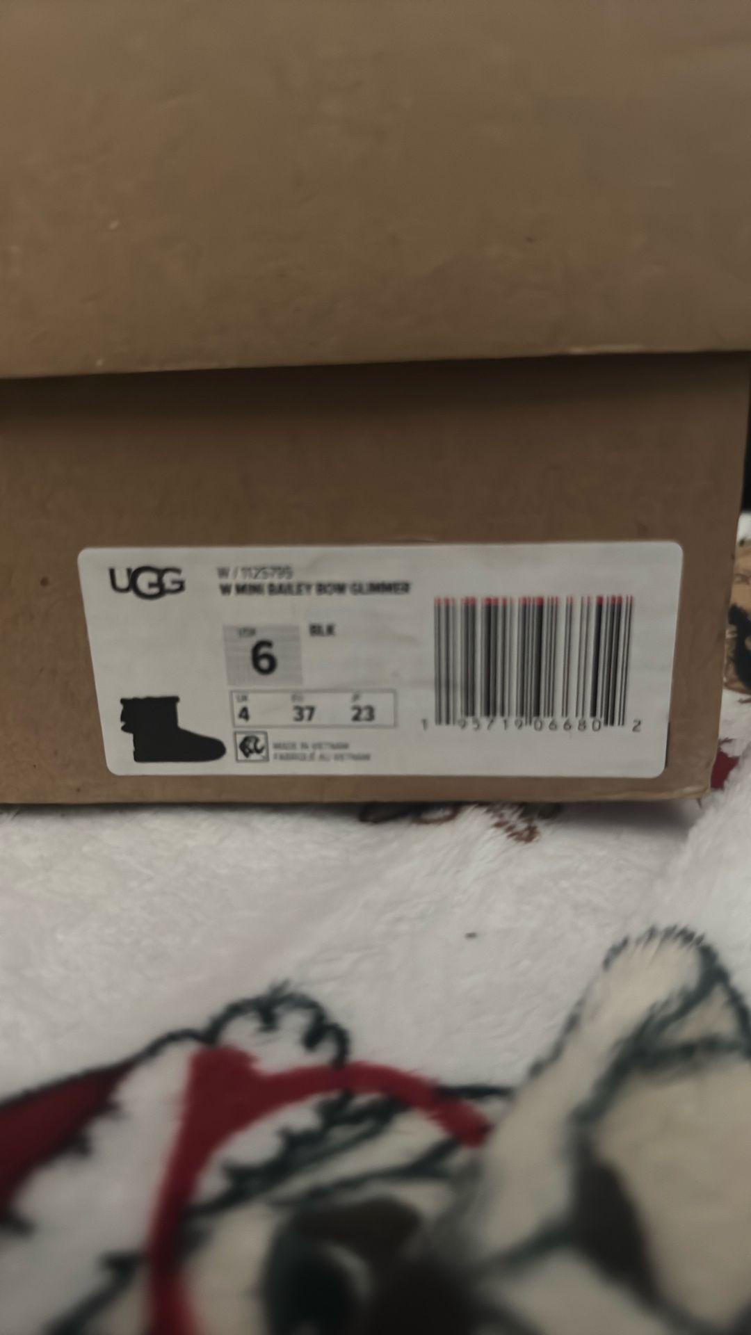 Black Uggs Boots