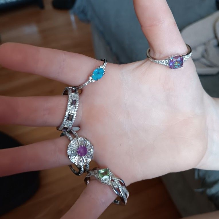 BOMB PARTY JEWELRY... Rings, Earrings And Braclets 