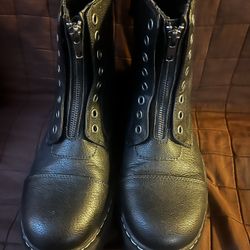 Women’s Black Boots