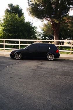 2005 Volkswagen Golf