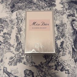 Miss Dior Blooming Bouquet