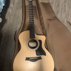 Taylor 114 ce. Guitar Acoustic Electric Perfect Condition