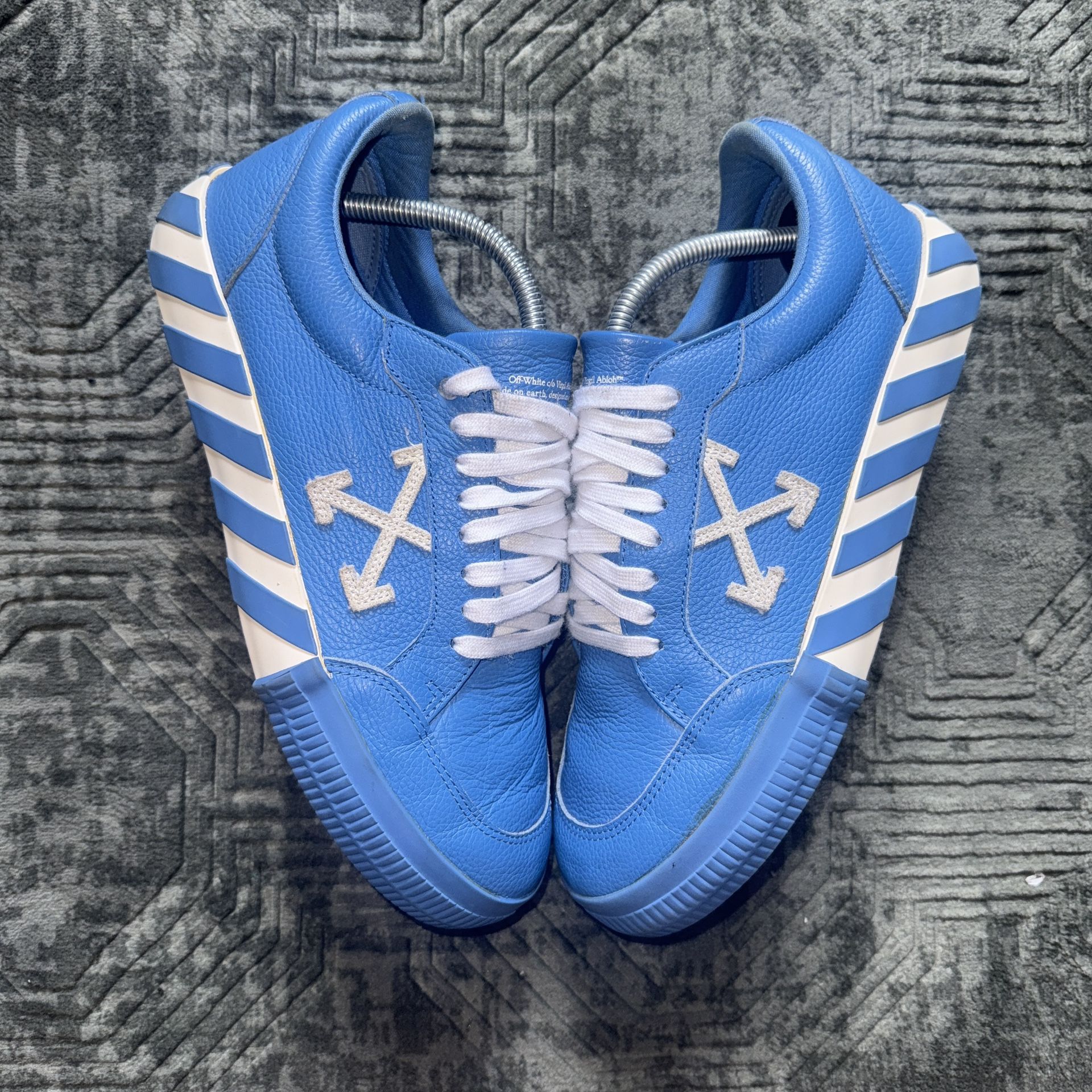 Off White Vulcan Size 10 Unc