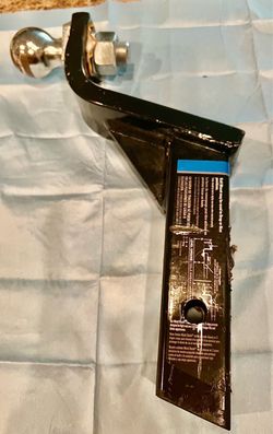 REESE TOWPOWER “Farm & Ranch” 5-1/4 Inch Drop/Rise Trailer Hitch Ball Mount