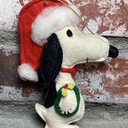 Vintage Snoopy Christmas Ornament 🔥