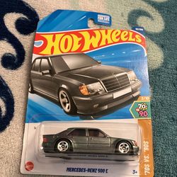 Mercedes-Benz 500 E hot wheel