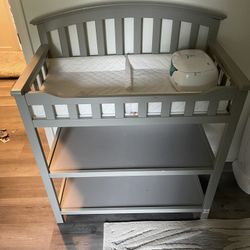 Graco Changing Table