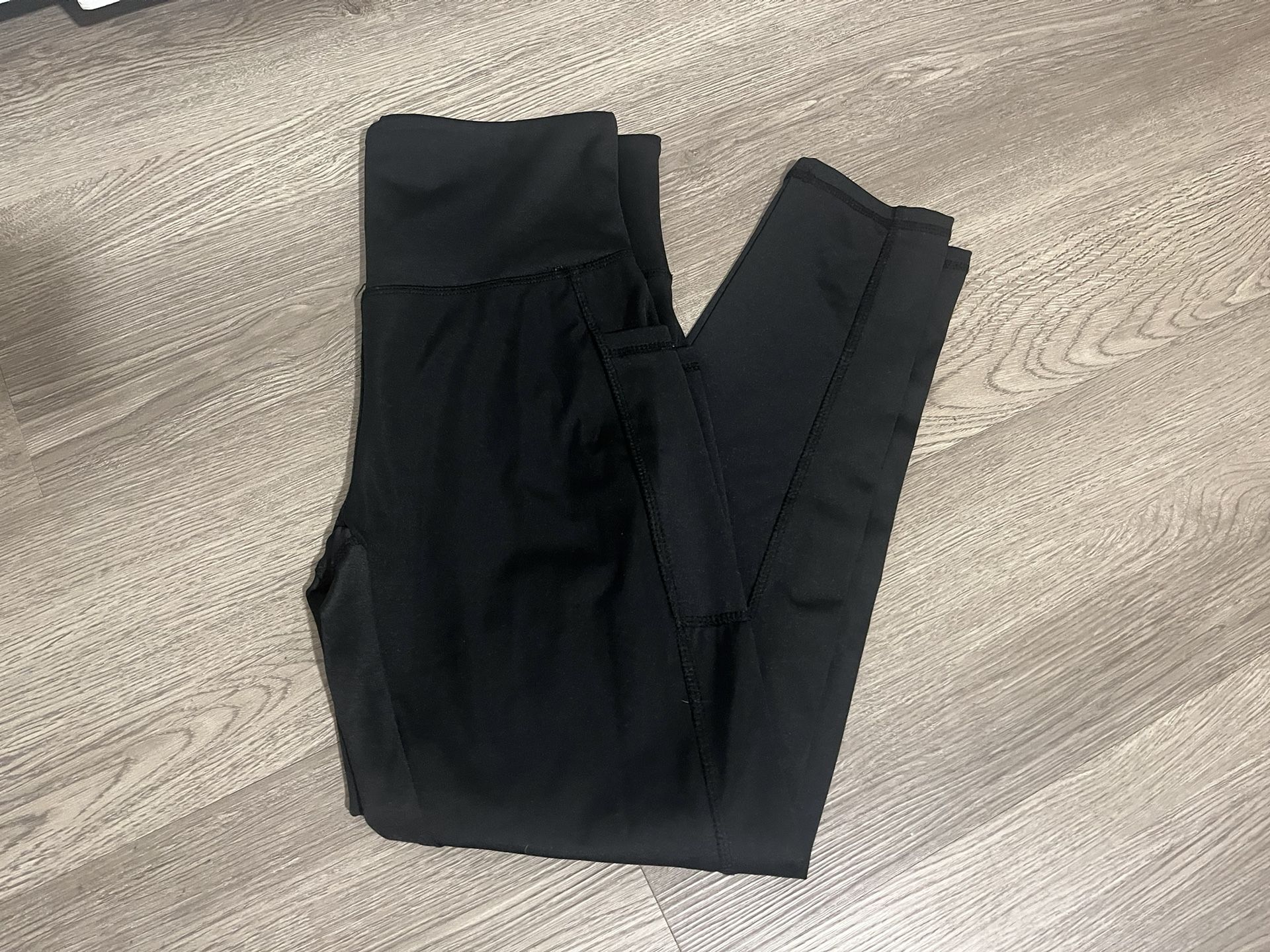 Size M Leggings