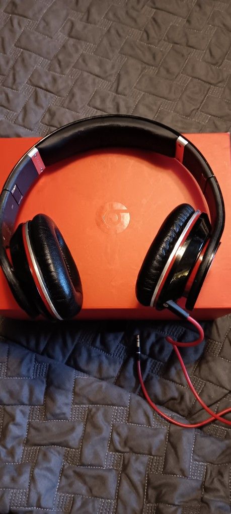 Dr. Dre Beats Studio Over-The-Ear Headphones Black Tested Work