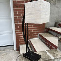 Geometric Side Table Lamp