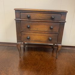 Vintage salesman sample three drawer chest