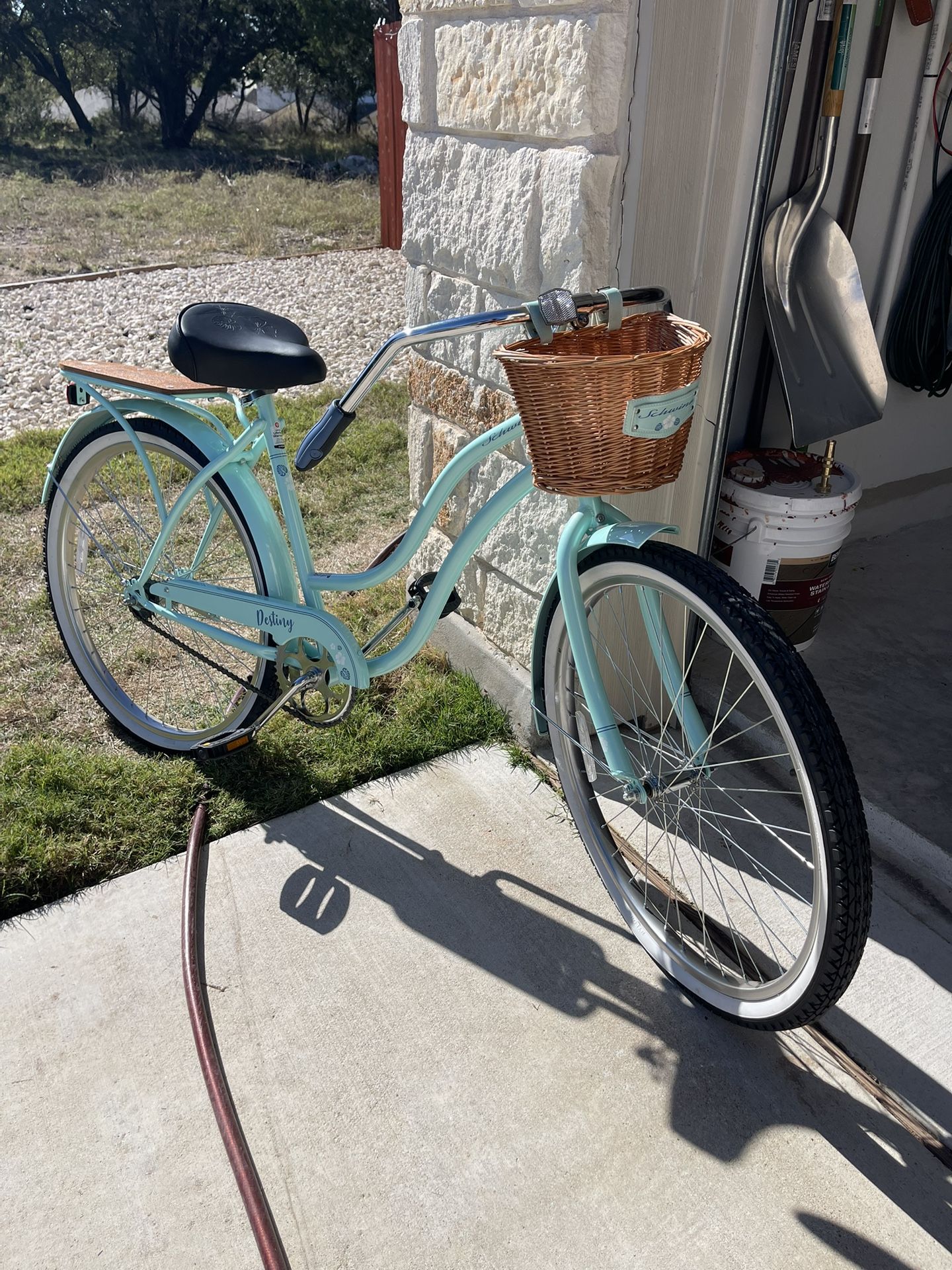 Schwinn Beach Cruiser