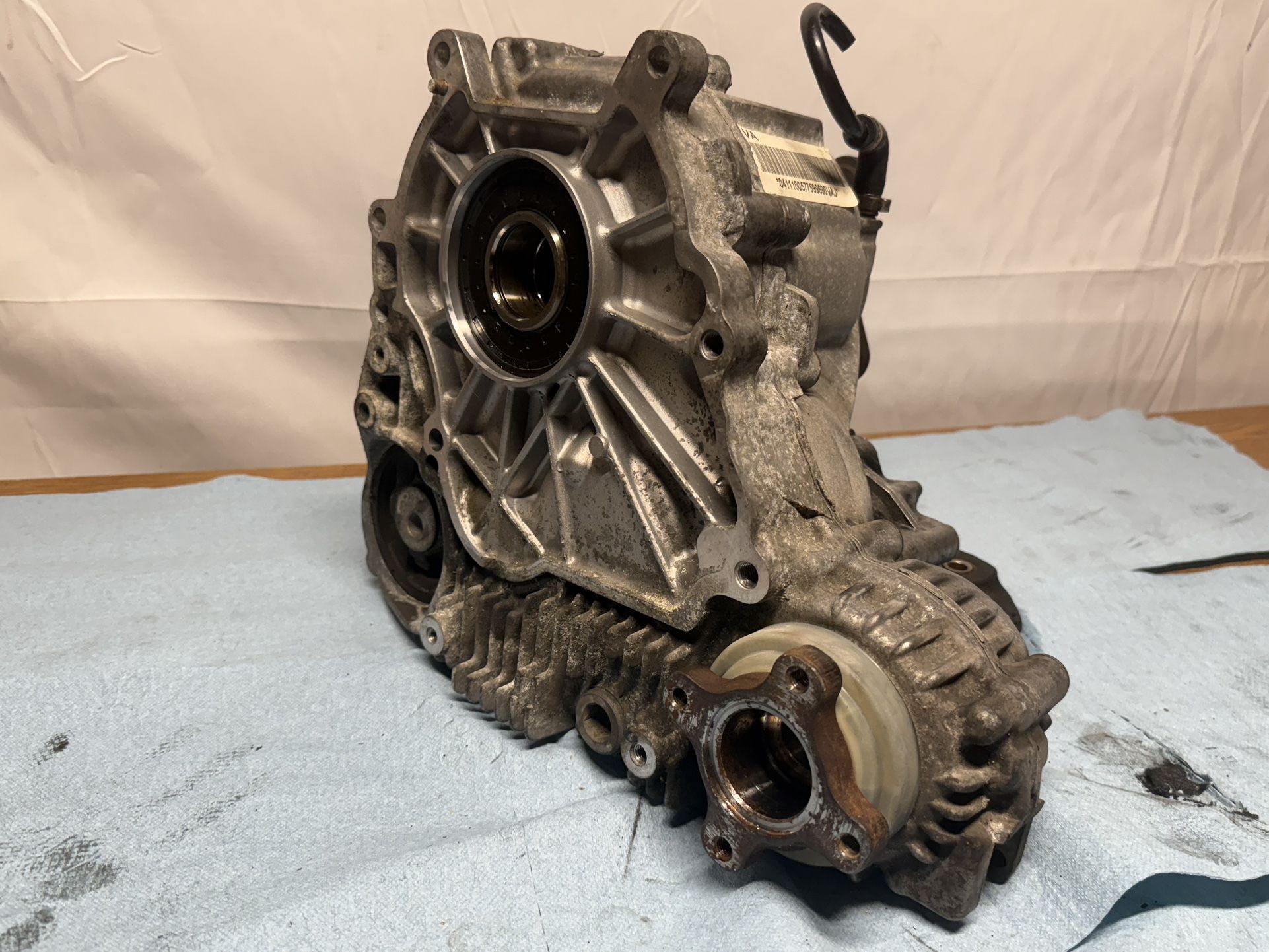 BMW AWD Transfer Case ATC 35L (xDrive) for E90 E92 E82 E84 X1 X3